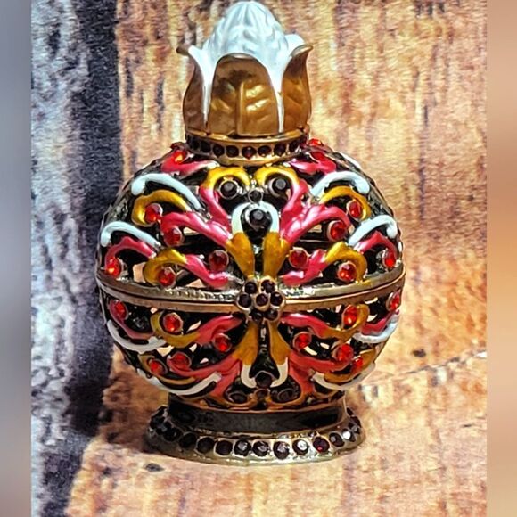 Swarovski Crystal Trinket Box - Picture 1 of 9